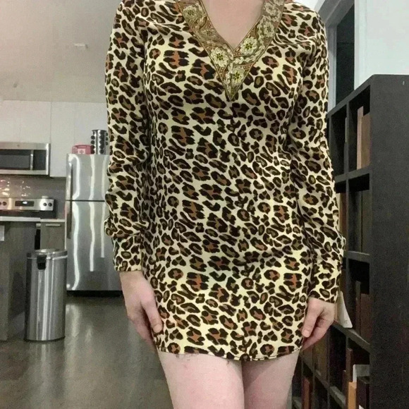 Leopard print silk dress - Picture 9 of 14